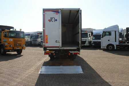 Iveco Stralis 6X2 EURO 5 + CARRIER + LIFT